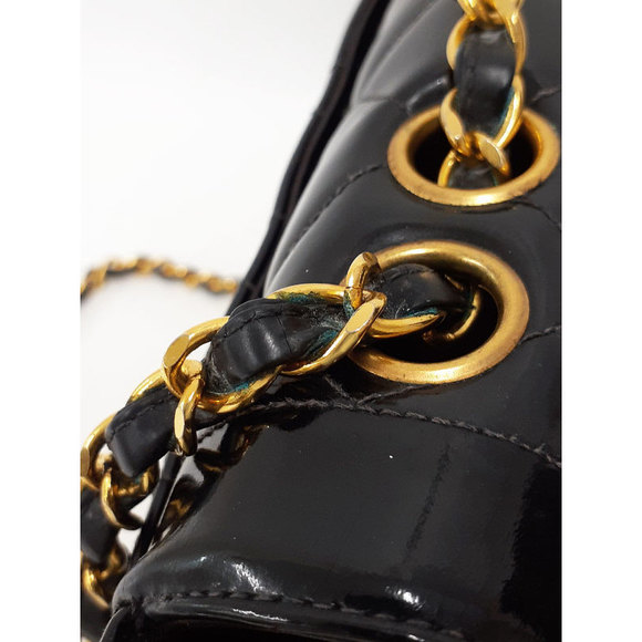 Chanel Matelasse Chain Shoulder Bag Patent Leather - Picture 6 of 8